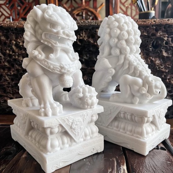 White Stone Lions (pair)