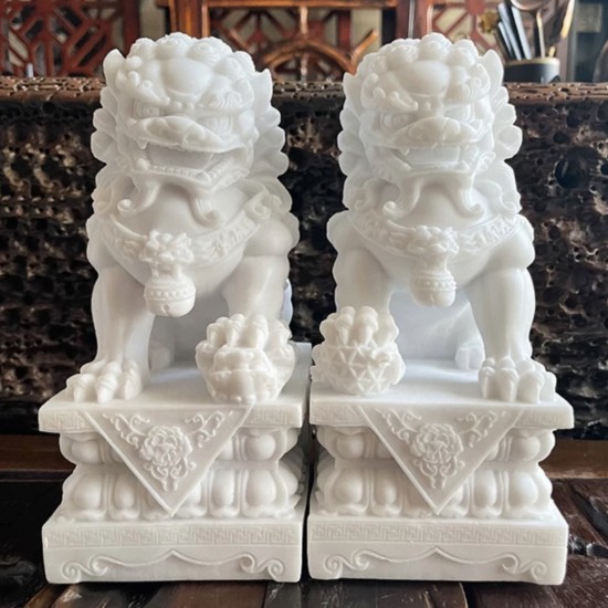 White Stone Lions (pair)